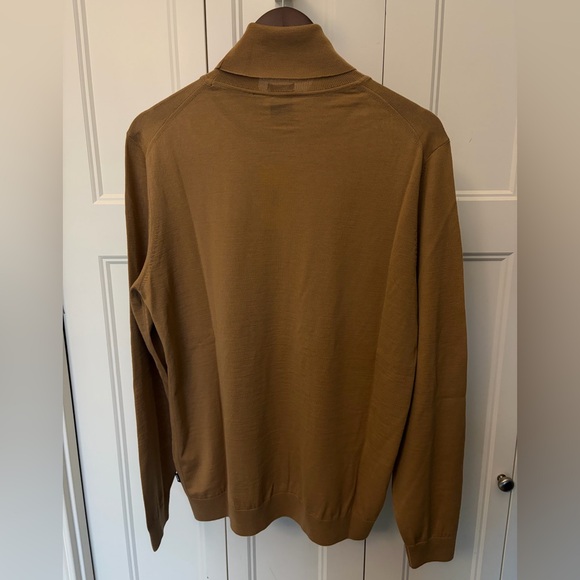 Boss Camel Turtleneck 100% Virgin Wool Sweater. Quality - Picture 9 of 9